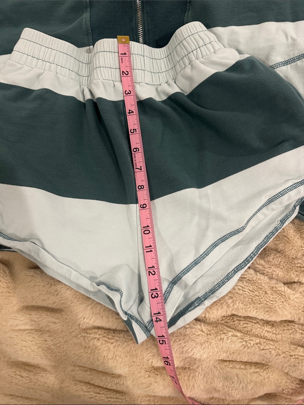 Women’s Matching Set - Picture 7 of 8